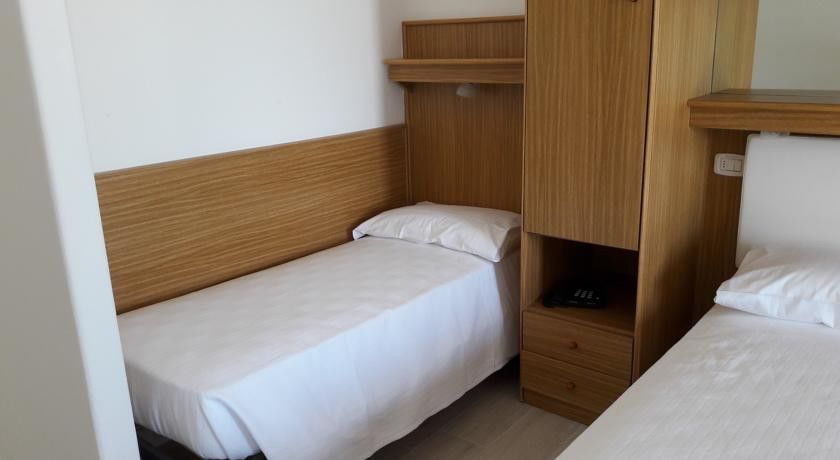 Hotel Bellariva Лидо ди Йезоло Екстериор снимка