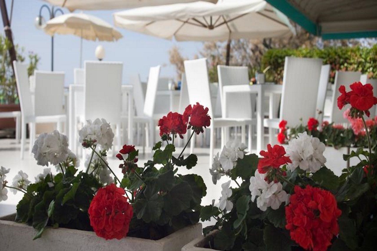 Hotel Bellariva Лидо ди Йезоло Екстериор снимка